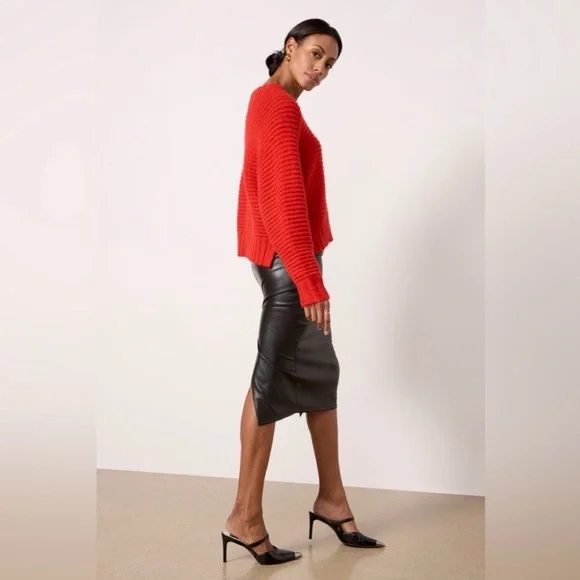 Pistola Adina Pullover Evereve Rouge
Size Large - Picture 4 of 11